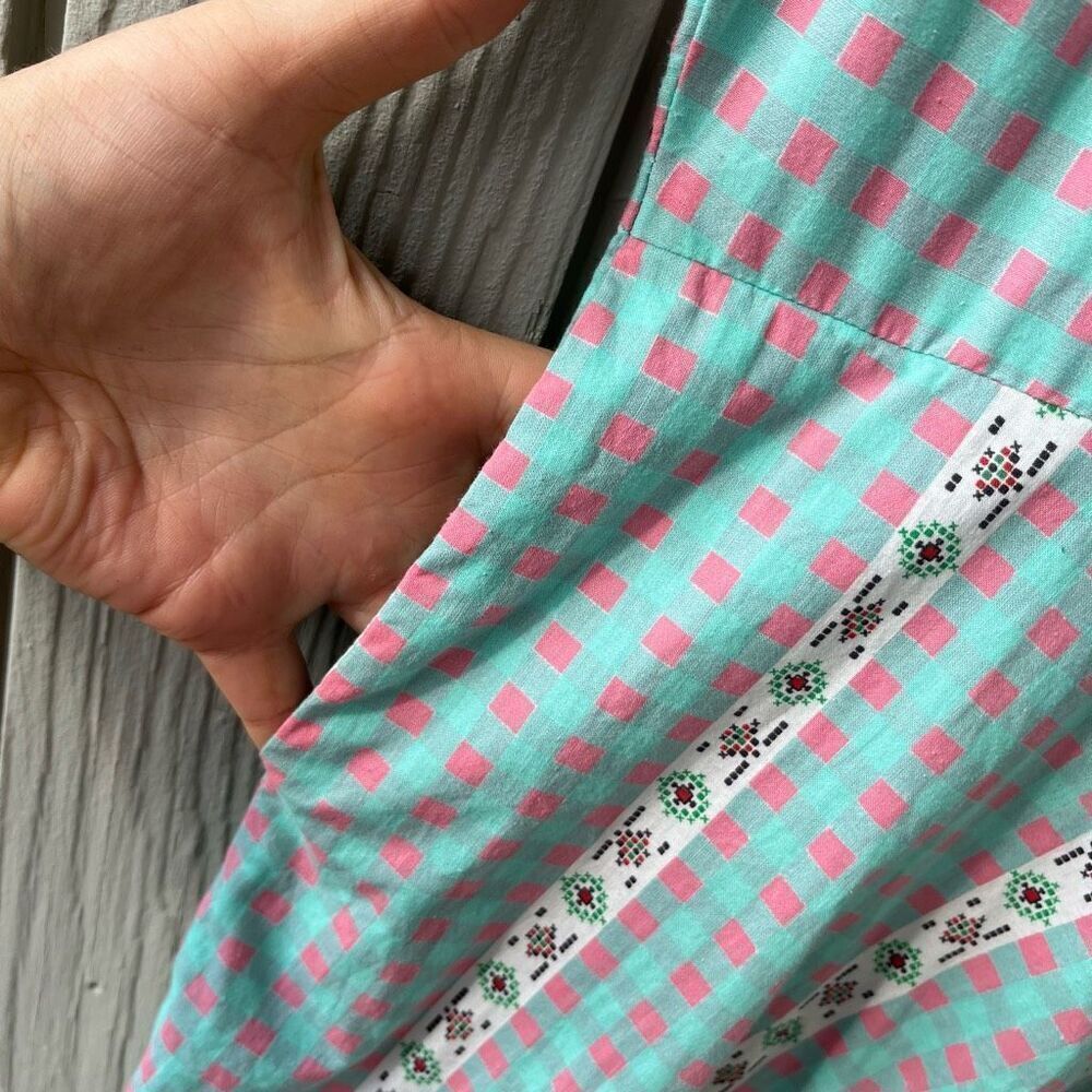 True Vintage Wayne Maid 1950s Gingham Shirtwaist Dress – Pink & Turquoise, M/L - Picture 8 of 14